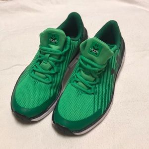 Under Armour boys sneakers